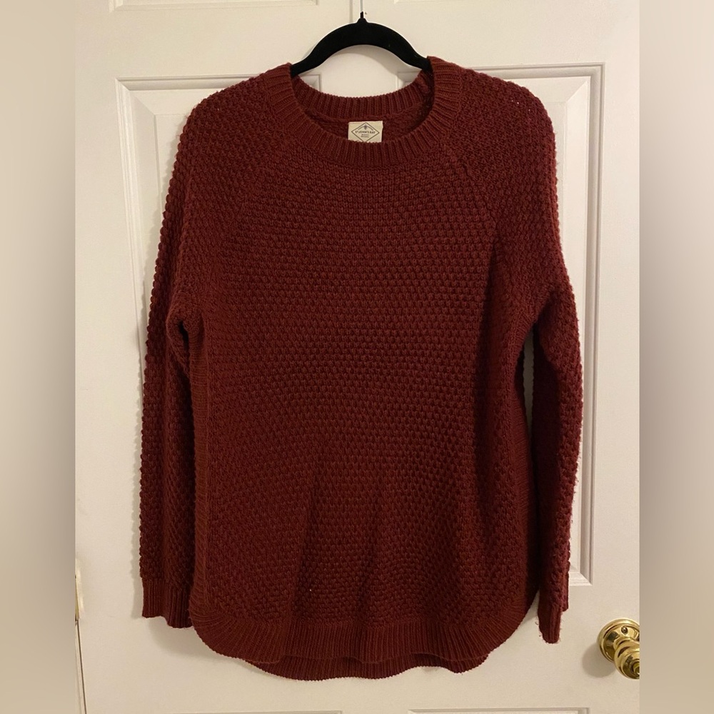 St John’s Bay waffle knit maroon sweater